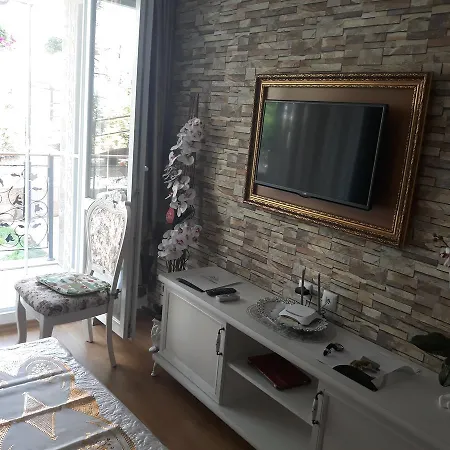 In Sweet Homes 3 公寓
